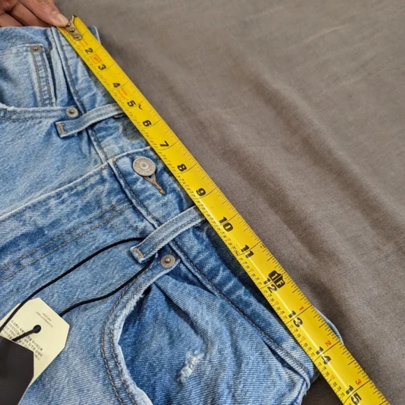 Levi's 70s High Rise Flare Jeans Marin Babe - Picture 2 of 8